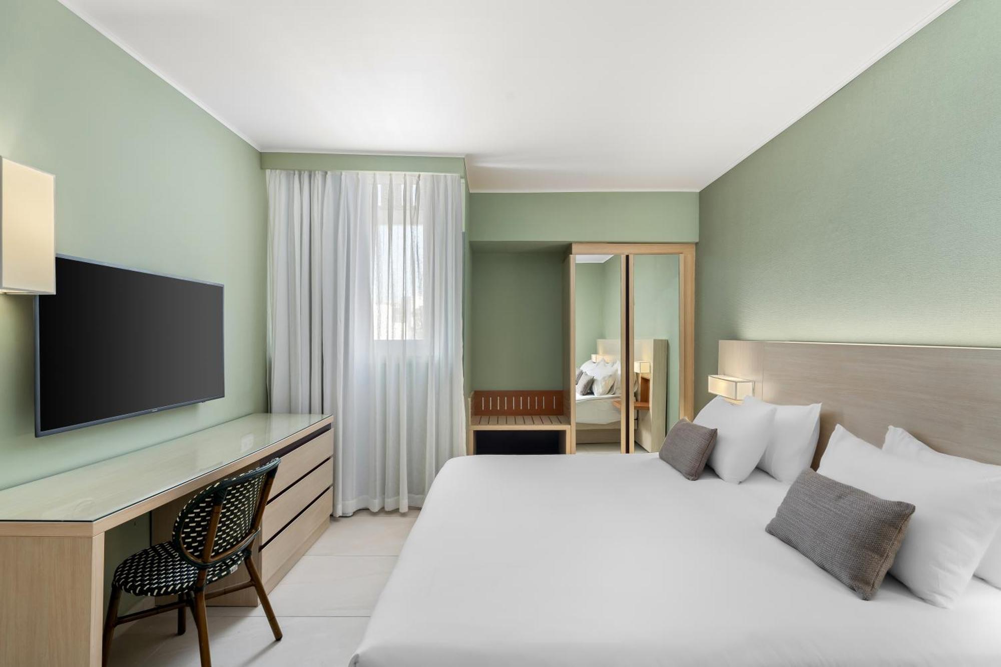 Hotel Sport Club By Isrotel Collection 4*
